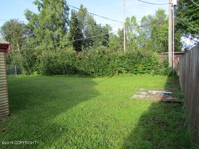 111-128251 Back Yard