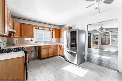 15 Mckinley St, Morgantown, WV 26501 - photo 5