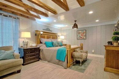 1382 Dunbar Cave Rd, Clarksville, TN 37043 - photo 4