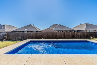 1116 Imperial Eagle Rd, Alvarado, TX 76009 - photo 2