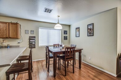 dining 1