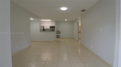 2846 S University Dr unit 4104, Davie, FL 33328 - photo 5