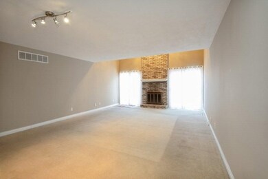 02_2502BristolTerracde_1_LivingRoom_LowR