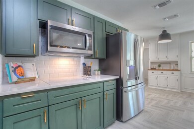 4432 Cartagena Dr, Fort Worth, TX 76133 - photo 4