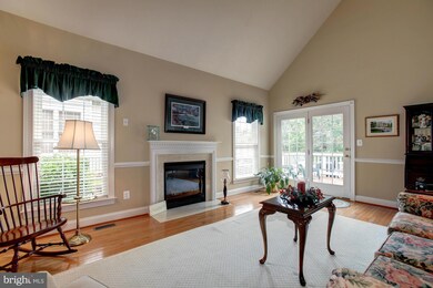 25609 Creek Run Terrace, Chantilly, VA 20152 - photo 5