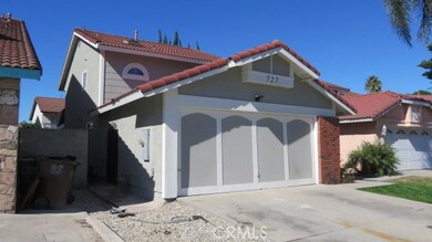 727 Grape Cir, Compton, CA 90220 - photo 2