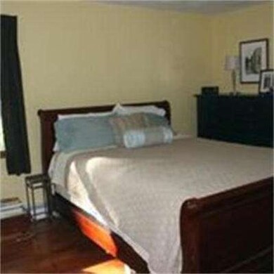 40 Bonneau St, North Attleboro, MA 02760 - photo 5