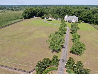 488 Osierfield Dr, Fitzgerald, GA 31750 - photo 3