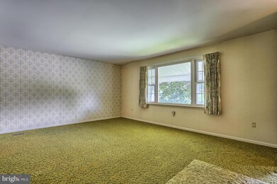 68 Redwood Cir, Ephrata, PA 17522 - photo 5