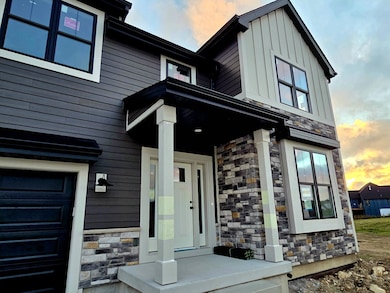 N58W25914 Autumn Ct, Lisbon, WI 53089 - photo 2