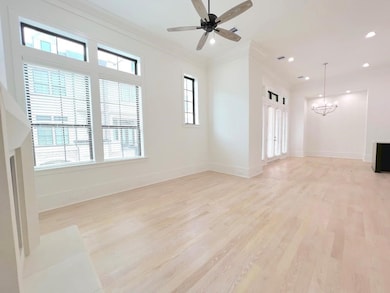 2122 Blalock Rd unit C, Houston, TX 77080 - photo 7