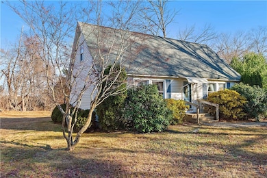 311 Snake Hill Rd, North Scituate, RI 02857 - photo 3