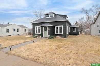 360 Maple St, Springfield, NE 68059 - photo 4