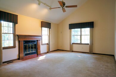 700 S Raddant Rd, Batavia, IL 60510 - photo 7