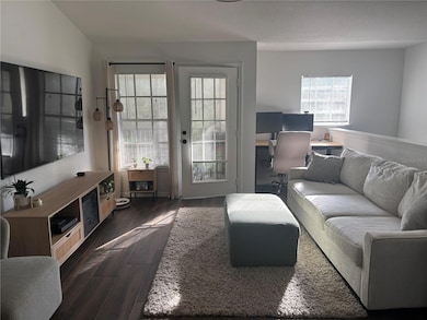 8809 Manor Loop unit 202, Lakewood Ranch, FL 34202 - photo 6