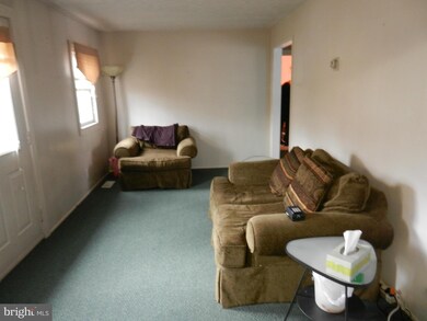 3919 Oakdale Cir, Triangle, VA 22172 - photo 4