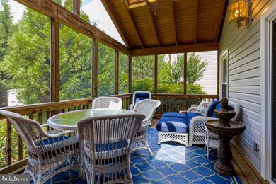 13192 Ladybank Ln, Herndon, VA 20171 - photo 6