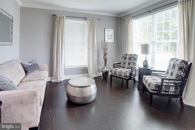 17052 Anns Brook Ct, Woodbridge, VA 22191 - photo 5