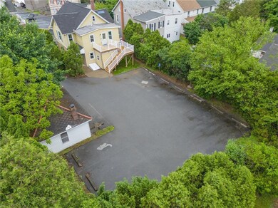 923 Brookside Rd, Allentown, PA 18106 - photo 2