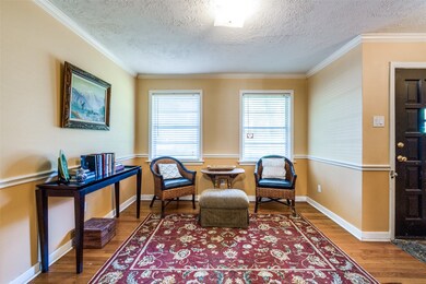 8939 Pado St, Houston, TX 77055 - photo 4