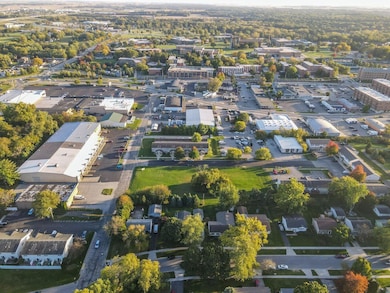 1709 Firestone Ln, Valparaiso, IN 46383 - photo 4