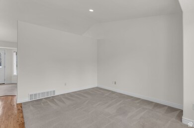 5752 W Bonica Ln, Herriman, UT 84096 - photo 6