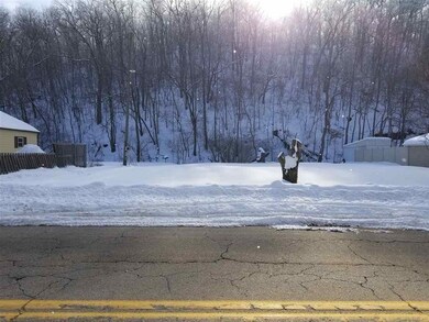 160 S Main St, Potosi, WI 53820 - photo 2