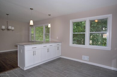 _RMJ8922.jpg kitchen