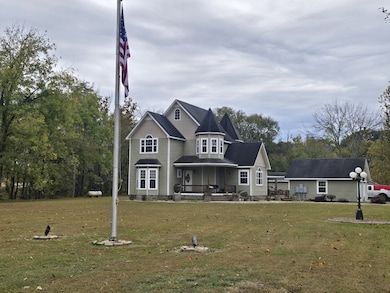 774 Sherrell Rd, Hillsboro, TN 37342 - photo 7