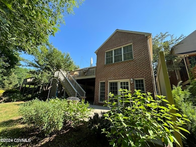 114 Victoria Ln, Lewisburg, PA 17837 - photo 5