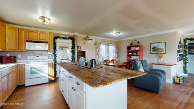 489 Newport Loop Road-28