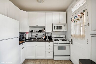 4955 N Seeley Ave unit 2, Chicago, IL 60625 - photo 6