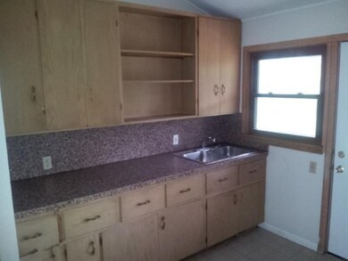 1064 Drexel Dr NE, Grand Rapids, MI 49505 - photo 7