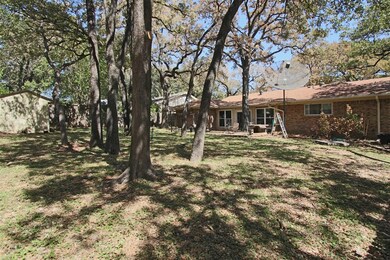 409 Hill Ct, Hurst, TX 76053 - photo 5