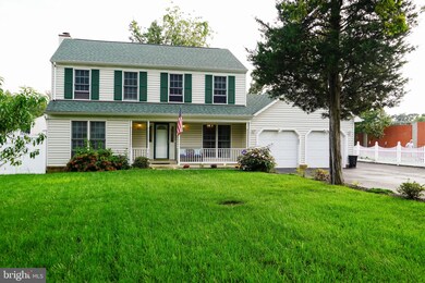 7807 Hooes Rd, Springfield, VA 22152 - photo 3