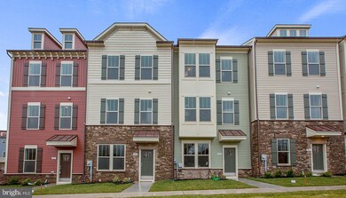 907 Badger Ave, Frederick, MD 21702 - photo 2