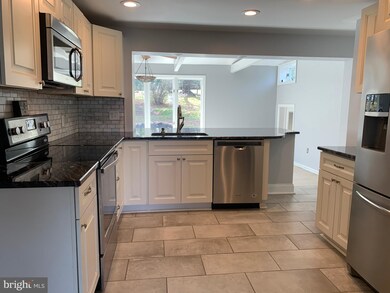 20 Keen Rd, Spring City, PA 19475 - photo 2