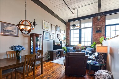 685 Social St unit 306, Woonsocket, RI 02895 - photo 2