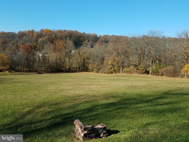 1623 Butter Ln, Reading, PA 19606 - photo 3