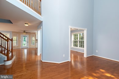 8812 Country Oak Dr, Odenton, MD 21113 - photo 7