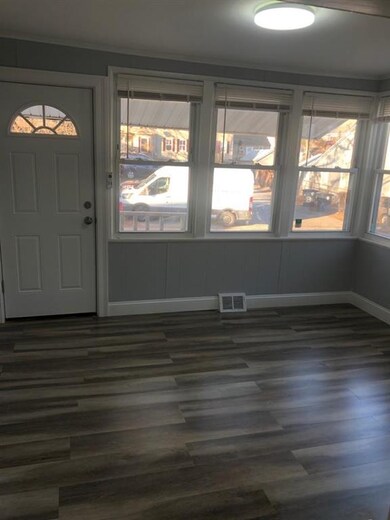 37 Lock St, Nashua, NH 03064 - photo 3