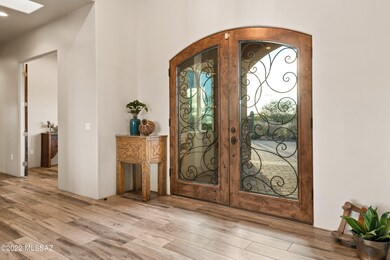 03-Interior Entry Way