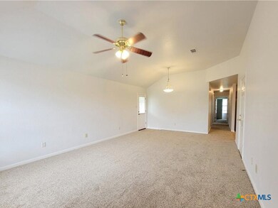 4005 Hitchrock Dr unit A, Killeen, TX 76549 - photo 3