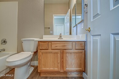 Bathroom 2-pic 1