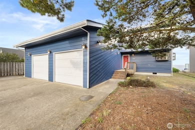 314 Harbor View Loop SE, Ocean Shores, WA 98569 - photo 3