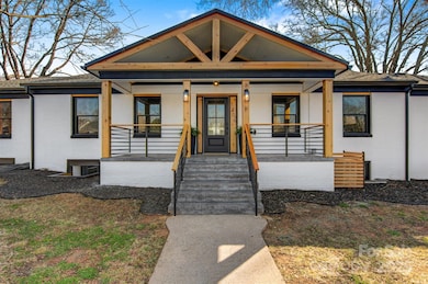 1206 9th St NW, Hickory, NC 28601 - photo 6