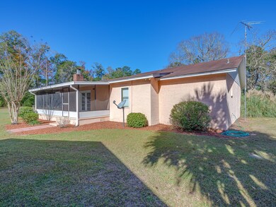 125 Emerald Acres Dr, Crawfordville, FL 32327 - photo 5