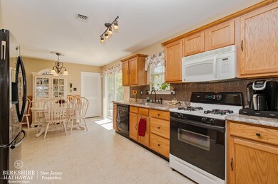 312 Harbourtown Blvd, Little Egg Harbor Township, NJ 08087 - photo 4