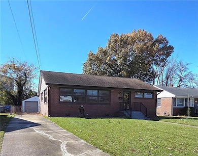 118 Findley Square, Hampton, VA 23666 - photo 2