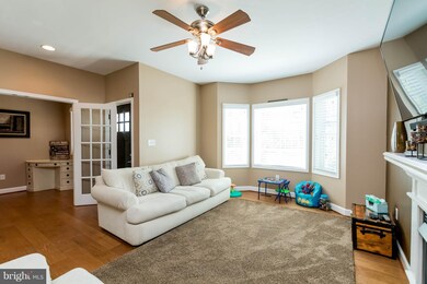 905 Middle Rd, Middle River, MD 21220 - photo 5